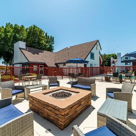 Metro Phx Downstairs Studio Sleeps 4 Ada Accessible Phoenix Ngoại thất bức ảnh